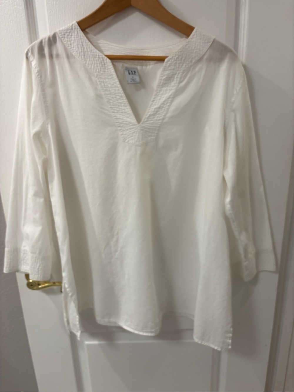 GAP Vintage 2002 White Split V-Neck Tunic Top Cotton Made in India
